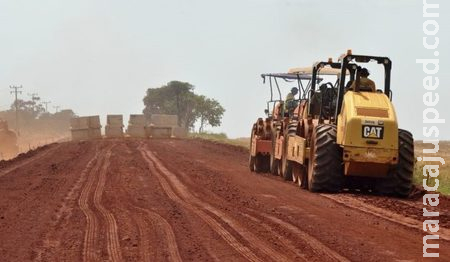 Obra da MS-258 no Capão Seco segue em pleno vapor e gera esperança aos comerciantes locais Obra da MS-258 no Capão Seco segue em pleno vapor e gera esperança aos comerciantes locais