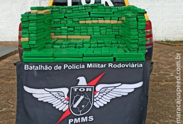 Polícia apreende carga de maconha avaliada em mais de R$ 600 mil Polícia apreende carga de maconha avaliada em mais de R$ 600 mil