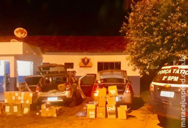 Polícia flagra dois veículos carregados com contrabando avaliado em mais de R$ 780 mil Polícia flagra dois veículos carregados com contrabando avaliado em mais de R$ 780 mil