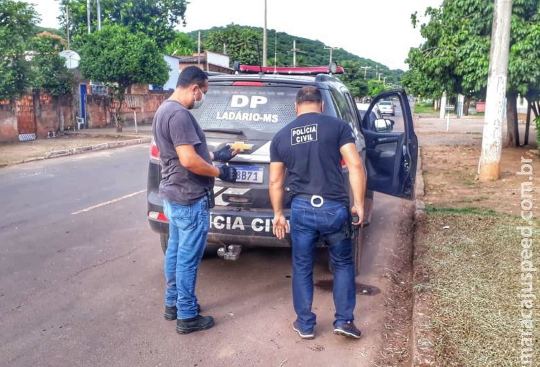 Quatro foragidos são presos em Ladário Quatro foragidos são presos em Ladário