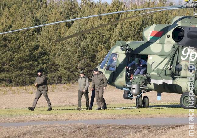 Rússia e Ucrânia se reúnem pela 1ª vez para negociações Rússia e Ucrânia se reúnem pela 1ª vez para negociações