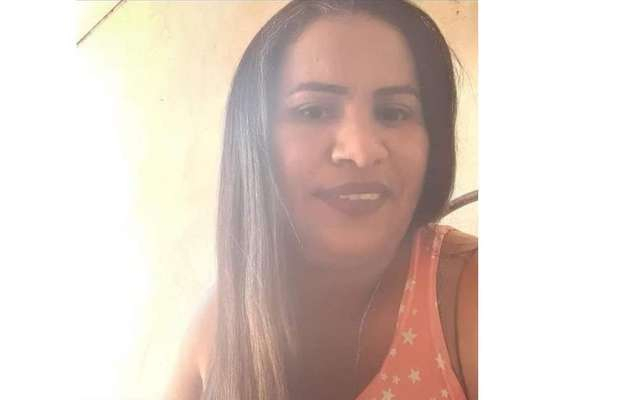 Suspeito de quebrar faca em mulher e matá-la responde em liberdade Suspeito de quebrar faca em mulher e matá-la responde em liberdade
