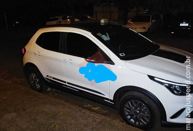 Taxista reage a assalto, mata bandido e comparsa foge Taxista reage a assalto, mata bandido e comparsa foge