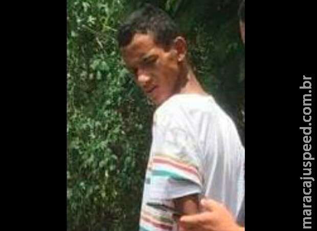 Terror de moradores e comerciantes, "Caveirinha" é preso em Ponta Porã Terror de moradores e comerciantes, "Caveirinha" é preso em Ponta Porã