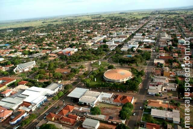 Após 5 anos de abusos, menina denunciou estupro quando irmã se tornou alvo Após 5 anos de abusos, menina denunciou estupro quando irmã se tornou alvo