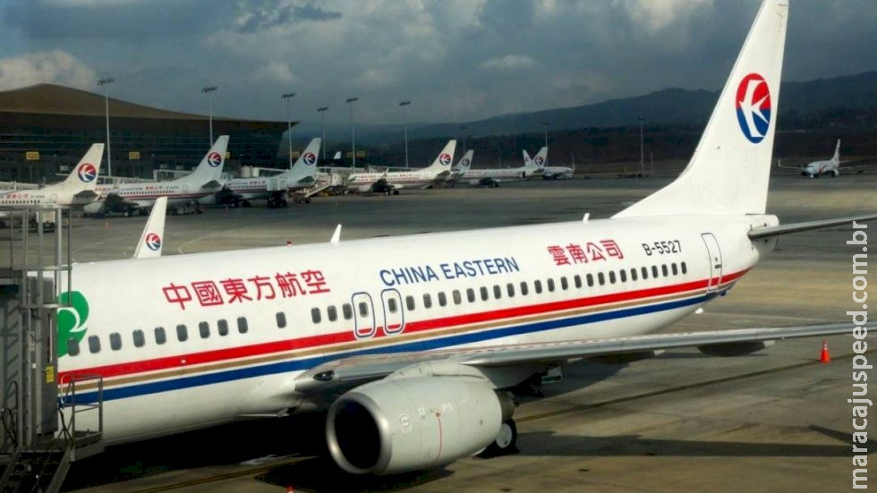 China não encontra sobreviventes em local de acidente aéreo China não encontra sobreviventes em local de acidente aéreo