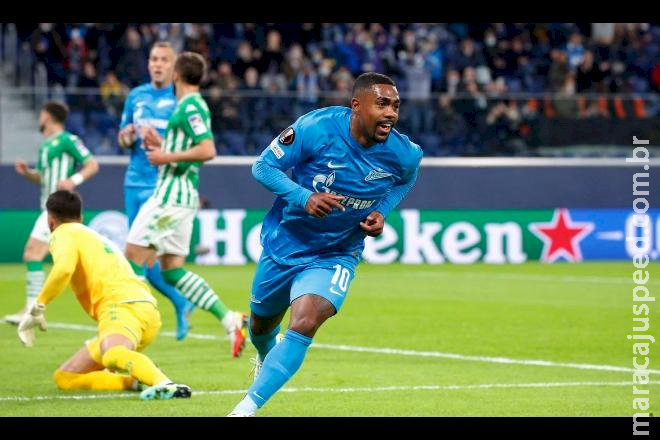 Fifa abre janela especial para jogadores na Rússia e na Ucrânia Fifa abre janela especial para jogadores na Rússia e na Ucrânia