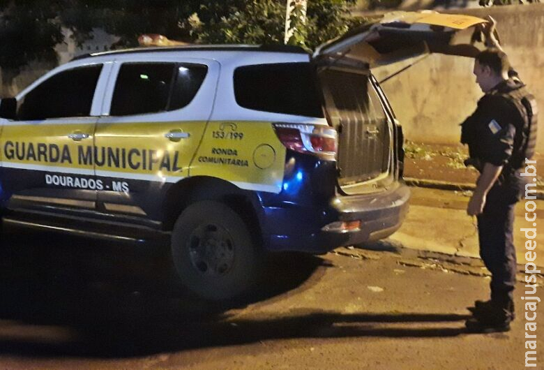 Foragido da justiça é preso na região do Parque Rego DÁgua Foragido da justiça é preso na região do Parque Rego DÁgua