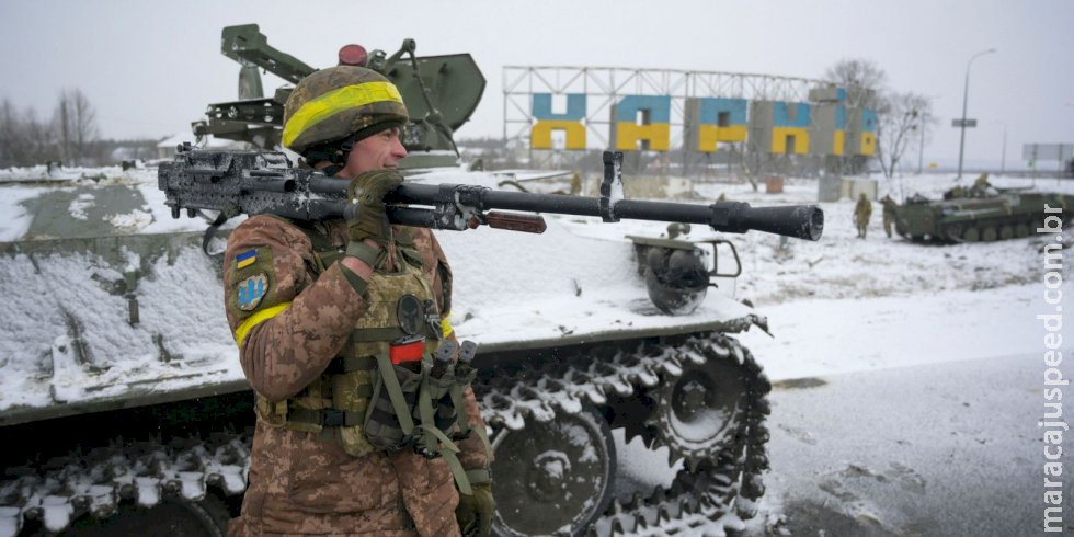Forças ucranianas avançam a leste de Kiev e russos recuam