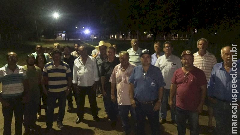 Frigorífico fecha, demite 350 funcionários e fica devendo mais de R$ 20 milhões Frigorífico fecha, demite 350 funcionários e fica devendo mais de R$ 20 milhões