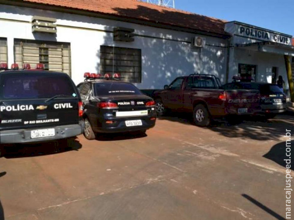Homem furta porco em chácara e tenta trocar carne por pinga em Rio Brilhante Homem furta porco em chácara e tenta trocar carne por pinga em Rio Brilhante