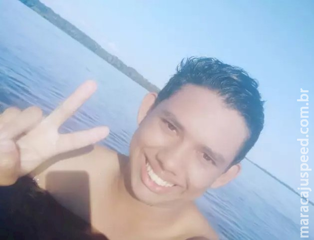 Jovem de 18 anos se torna réu por matar a própria mãe em MS Jovem de 18 anos se torna réu por matar a própria mãe em MS