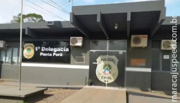 Jovem tenta fugir, mas é preso com mais de 1,2 toneladas de maconha na fronteira Jovem tenta fugir, mas é preso com mais de 1,2 toneladas de maconha na fronteira