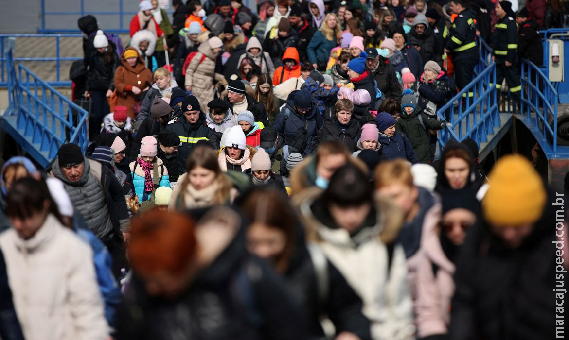 Mais de 1,7 milhão de pessoas fugiram da Ucrânia, diz ONU