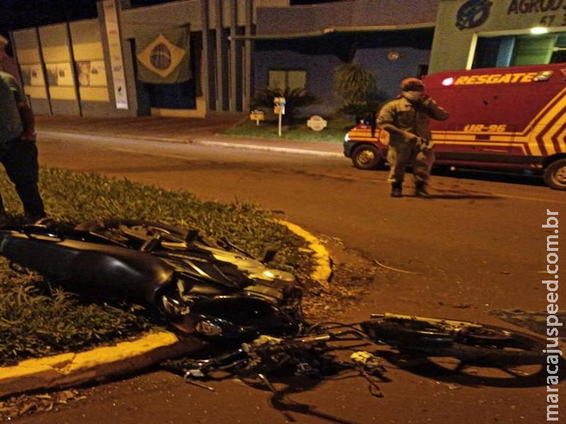 Maracaju: Bombeiros atendem grave acidente, envolvendo motociclista e veículo na Av. Marechal Floriano Peixoto Maracaju: Bombeiros atendem grave acidente, envolvendo motociclista e veículo na Av. Marechal Floriano Peixoto