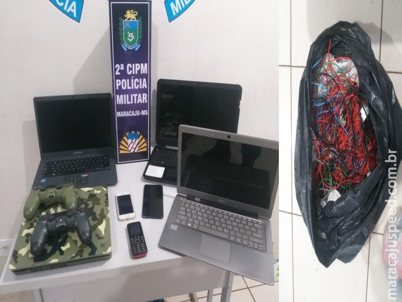 Maracaju: Polícia Militar prende ladrão em flagrante e recupera objetos furtados de escola particular Maracaju: Polícia Militar prende ladrão em flagrante e recupera objetos furtados de escola particular