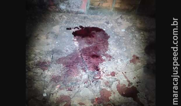 Marido que tentou matar esposa é esfaqueado após crime em MS Marido que tentou matar esposa é esfaqueado após crime em MS