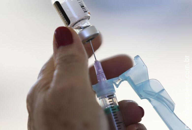 Ministério recebe mais 1,6 milhão de vacinas pediátricas da Pfizer Ministério recebe mais 1,6 milhão de vacinas pediátricas da Pfizer