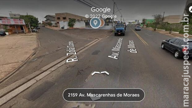 Motociclista parado é atingido por carro e fica em estado grave Motociclista parado é atingido por carro e fica em estado grave
