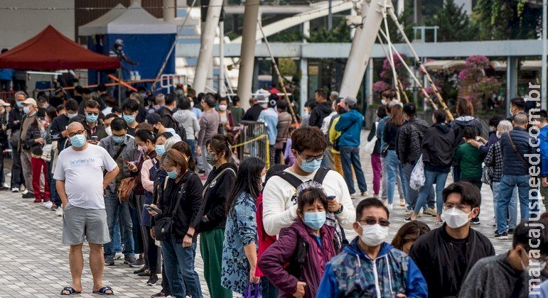 Número de mortes por Covid no mundo é o menor desde o início da pandemia, diz OMS Número de mortes por Covid no mundo é o menor desde o início da pandemia, diz OMS