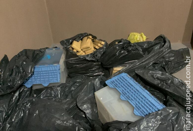 Polícia de Dourados apreende pasta base de cocaína e maconha na Capital Polícia de Dourados apreende pasta base de cocaína e maconha na Capital