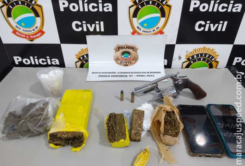 Polícia encontra arma em 