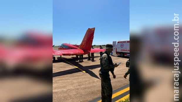 Policial baleado por traficantes deixa Ponta Porã e segue para Campo Grande de avião Policial baleado por traficantes deixa Ponta Porã e segue para Campo Grande de avião