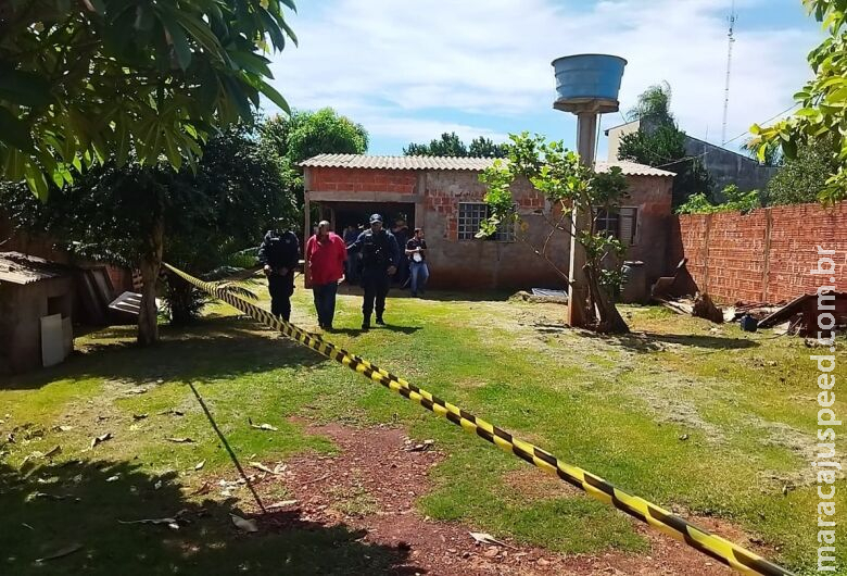 Preso, filho diz que matou e carbonizou pai para "aliviar sofrimento" Preso, filho diz que matou e carbonizou pai para "aliviar sofrimento"