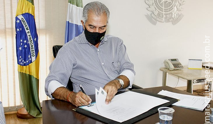 Reinaldo Azambuja assina atos de valorização e proteção às mulheres nesta terça-feira Reinaldo Azambuja assina atos de valorização e proteção às mulheres nesta terça-feira