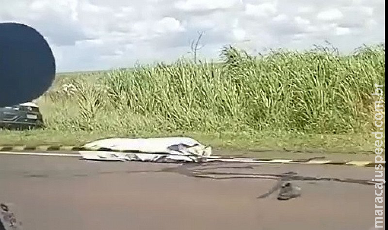Trabalhador morre ao ser atropelado por carro entre Juti e Caarapó Trabalhador morre ao ser atropelado por carro entre Juti e Caarapó