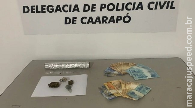 Trio é preso por furto qualificado e outra pessoa por tráfico de drogas Trio é preso por furto qualificado e outra pessoa por tráfico de drogas