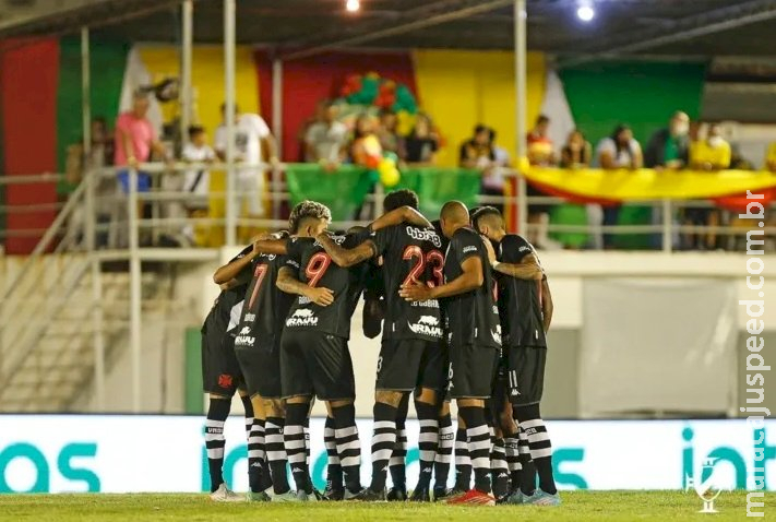 Vasco perde nos pênaltis e está eliminado da Copa do Brasil