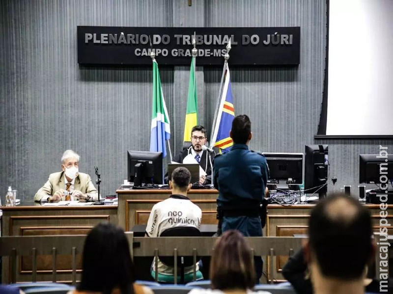 Após 9 anos, padrasto é absolvido por atentado a tiros contra enteado em Campo Grande Após 9 anos, padrasto é absolvido por atentado a tiros contra enteado em Campo Grande