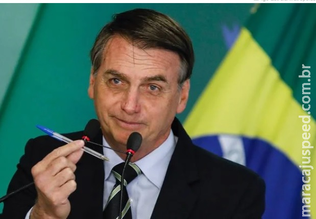 Bolsonaro diz que reajuste a servidores é impossível: Bolsonaro diz que reajuste a servidores é impossível: