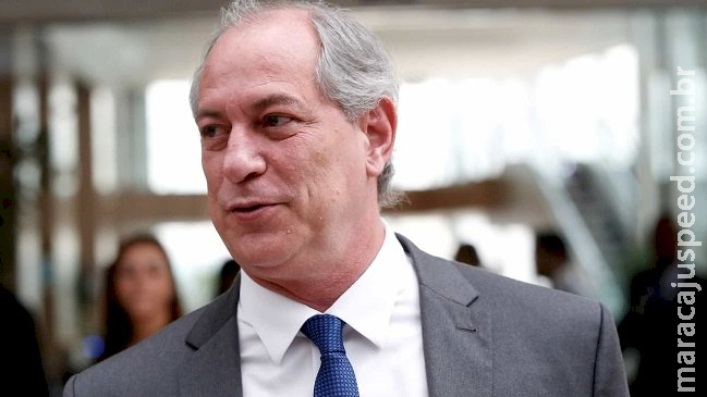 Ciro Gomes ataca Lula e sugere debate Ciro Gomes ataca Lula e sugere debate