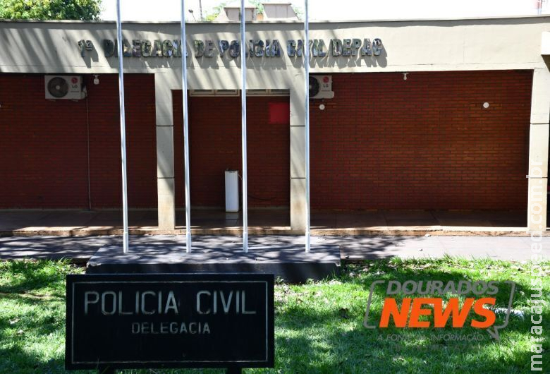 Comerciante vítima de furto perde R$ 20 mil em produtos Comerciante vítima de furto perde R$ 20 mil em produtos