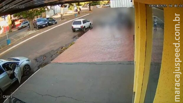 Criança apanha de desconhecido em Caarapó Criança apanha de desconhecido em Caarapó