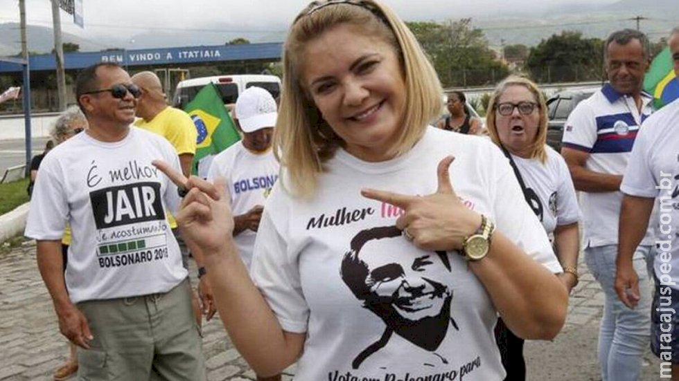 Ex-mulher de Bolsonaro será candidata a deputada distrital pelo PP Ex-mulher de Bolsonaro será candidata a deputada distrital pelo PP