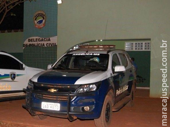 Ex-namorado invade casa da ex e ameça com faca em MS