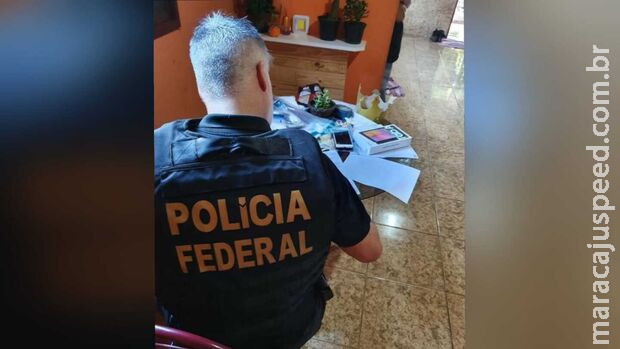 Falsificador que comercializava cédulas falsas na internet é localizado em operação da PF Falsificador que comercializava cédulas falsas na internet é localizado em operação da PF