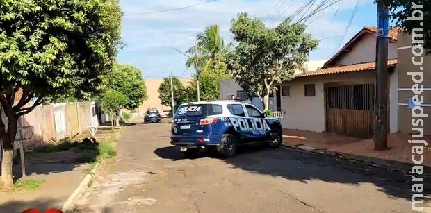 Homem contrata programa e tenta dar calote em travestis na Nhanhá Homem contrata programa e tenta dar calote em travestis na Nhanhá