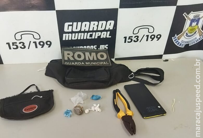 Jovem de 18 anos é detido com porções de cocaína e maconha