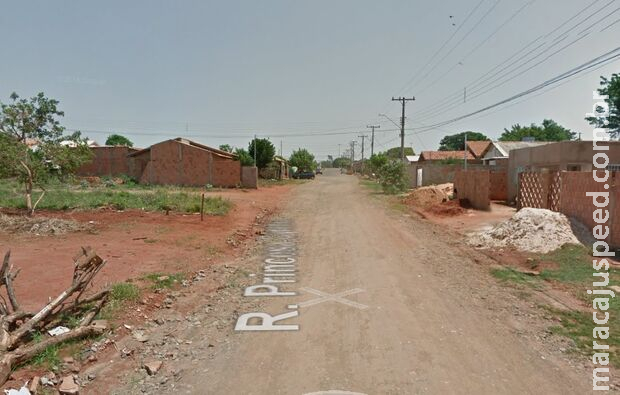 Marido leva panelada na cabeça após discussão por ciúmes em Campo Grande Marido leva panelada na cabeça após discussão por ciúmes em Campo Grande