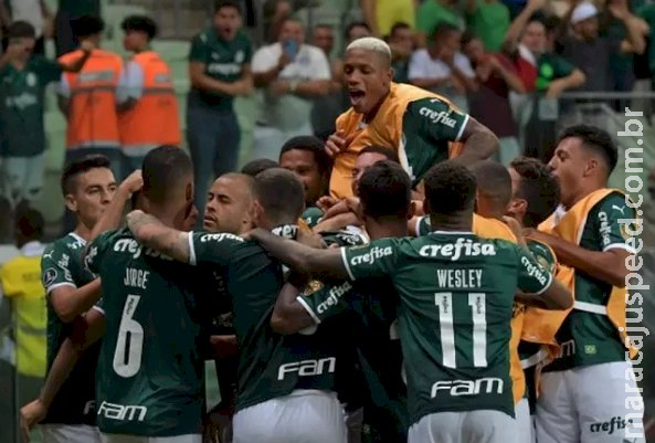 Palmeiras leva 