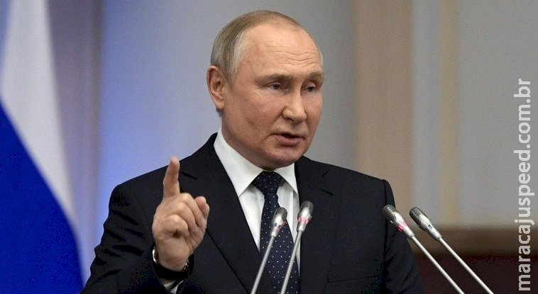 Rússia intensifica ataques no leste da Ucrânia; Putin ameaça Ocidente sobre intervenções Rússia intensifica ataques no leste da Ucrânia; Putin ameaça Ocidente sobre intervenções