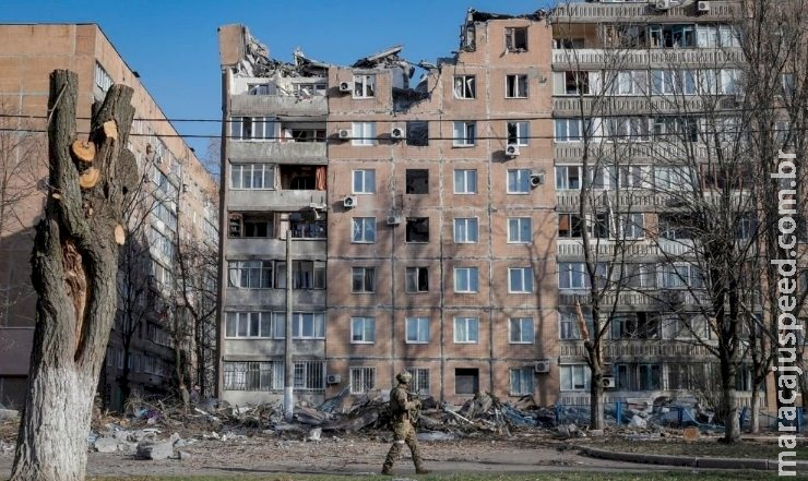 ‘Rússia não vai interromper bombardeios para negociar cessar-fogo’, diz ministro