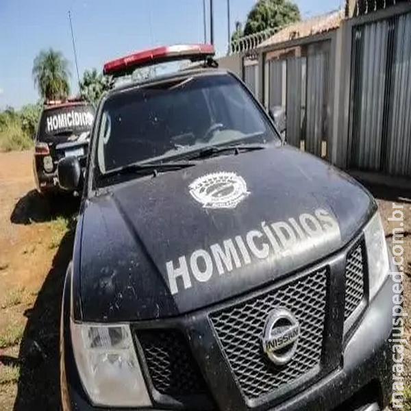 Traficante é preso em flagrante com mais de 45 papelotes no Vespasiano Martins Traficante é preso em flagrante com mais de 45 papelotes no Vespasiano Martins
