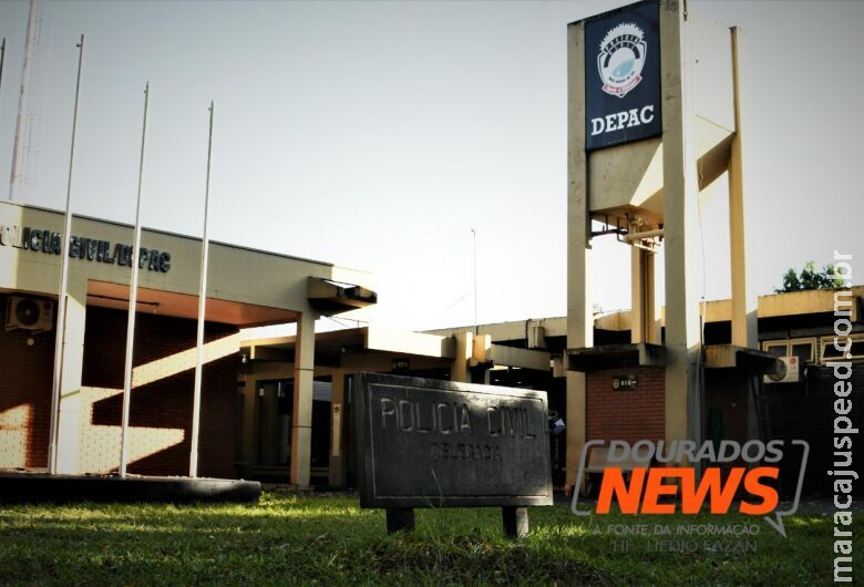 Adolescente bate na mãe com cabo de vassoura e acaba apreendido Adolescente bate na mãe com cabo de vassoura e acaba apreendido