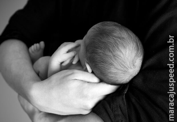 Defensoria converte prisão preventiva de mãe a domiciliar para cuidar dos filhos em Corumbá