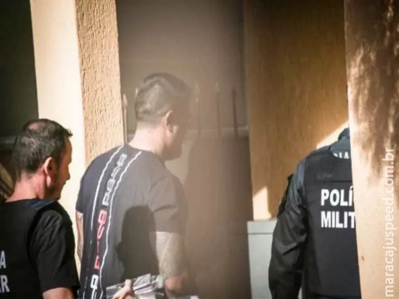 Em dois meses, sargento da PMMS recebeu R$ 22 mil para deixar droga entrar na Máxima Em dois meses, sargento da PMMS recebeu R$ 22 mil para deixar droga entrar na Máxima